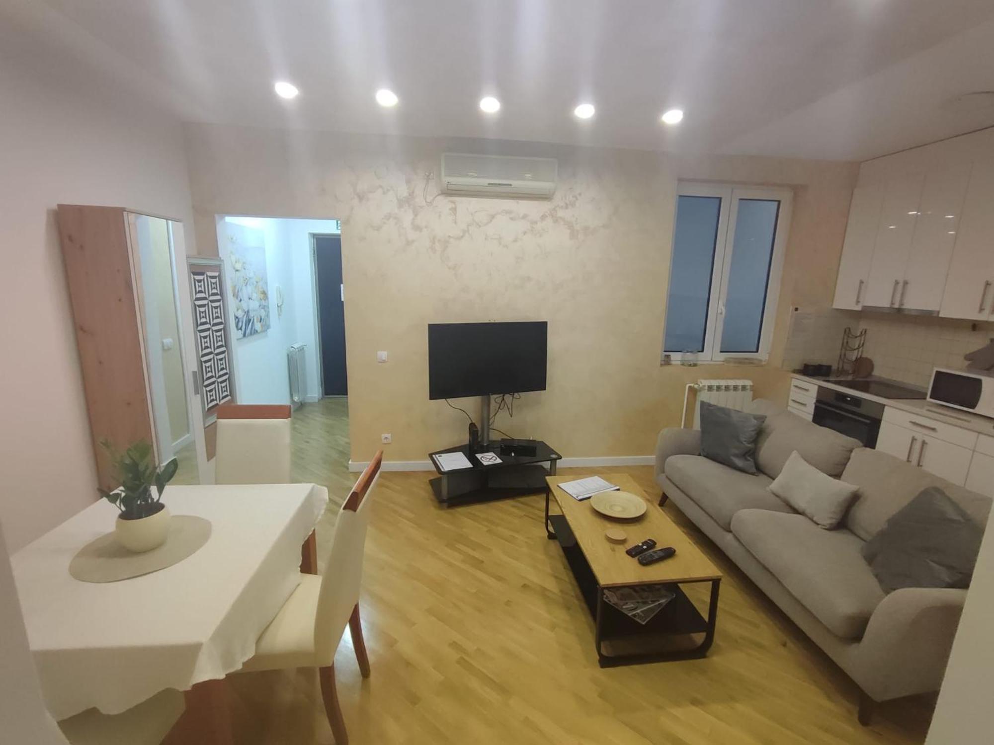 City Lights Lux Apartman Belgrád Kültér fotó