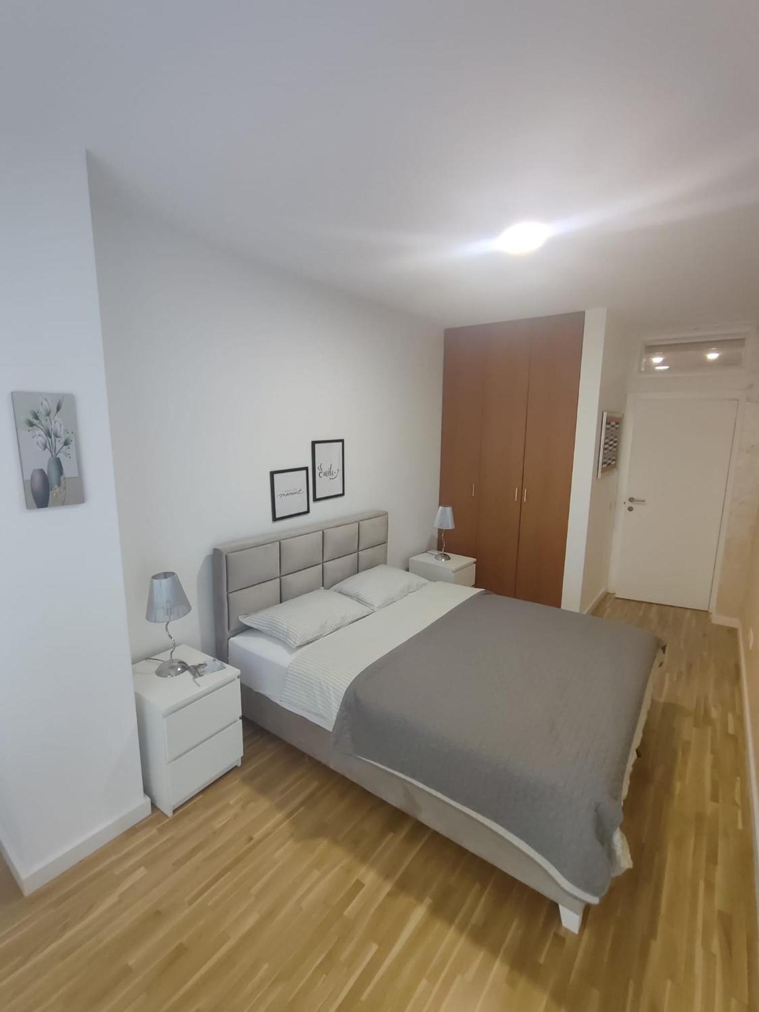 City Lights Lux Apartman Belgrád Kültér fotó